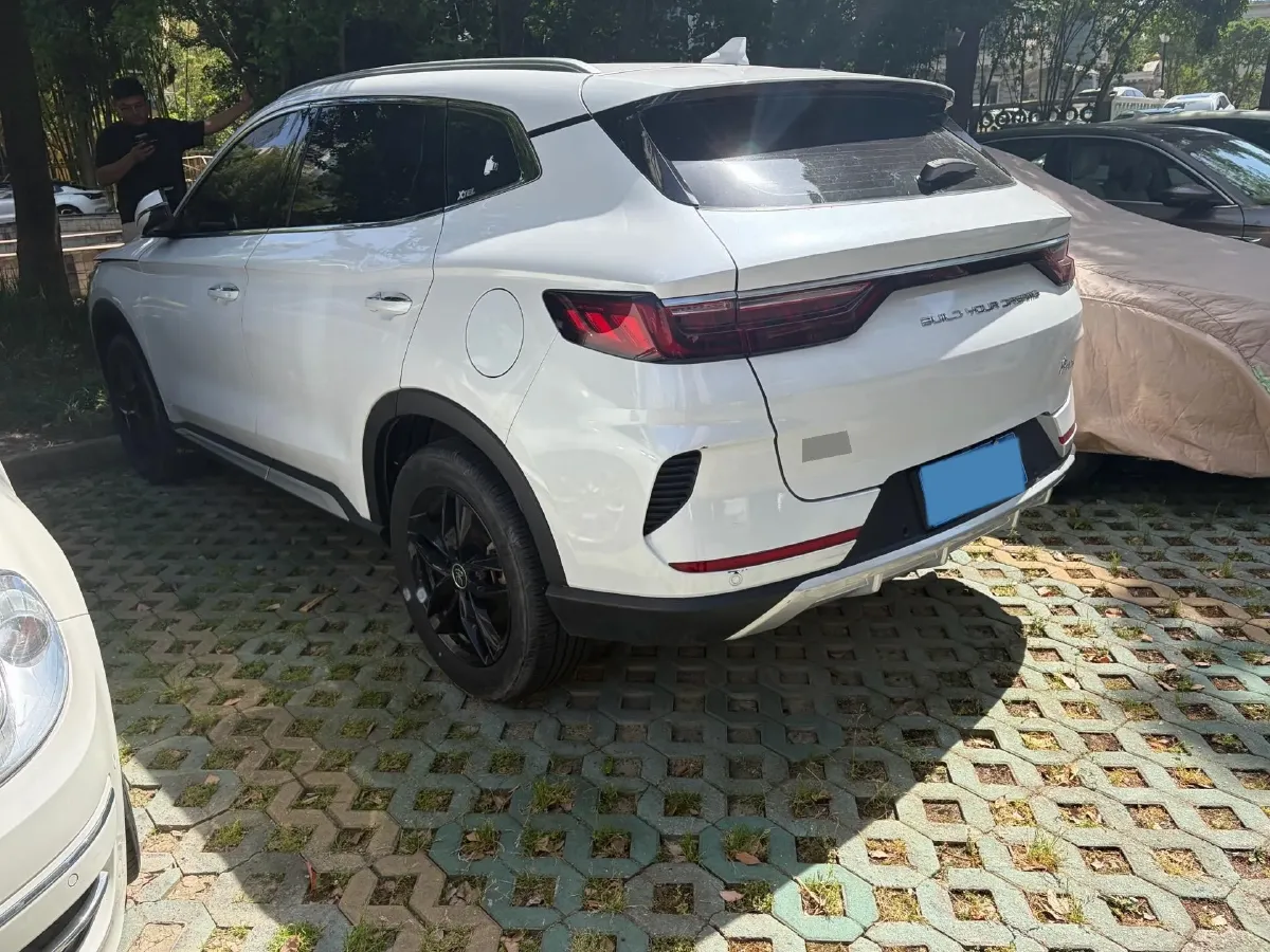 2020 BYD Song Plus 1.5T 185HP L4 7DCT,autocango,china used car exporter,china ev exporter,chinese used car exporter,chinese used ev exporter