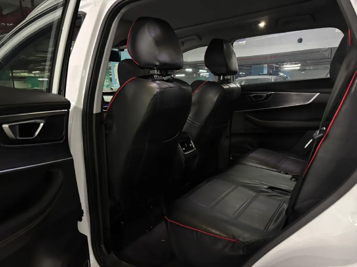 2020 Chery Tiggo 8 1.6T 197HP L4 7DCT,autocango,china used car exporter,china ev exporter,chinese used car exporter,chinese used ev exporter