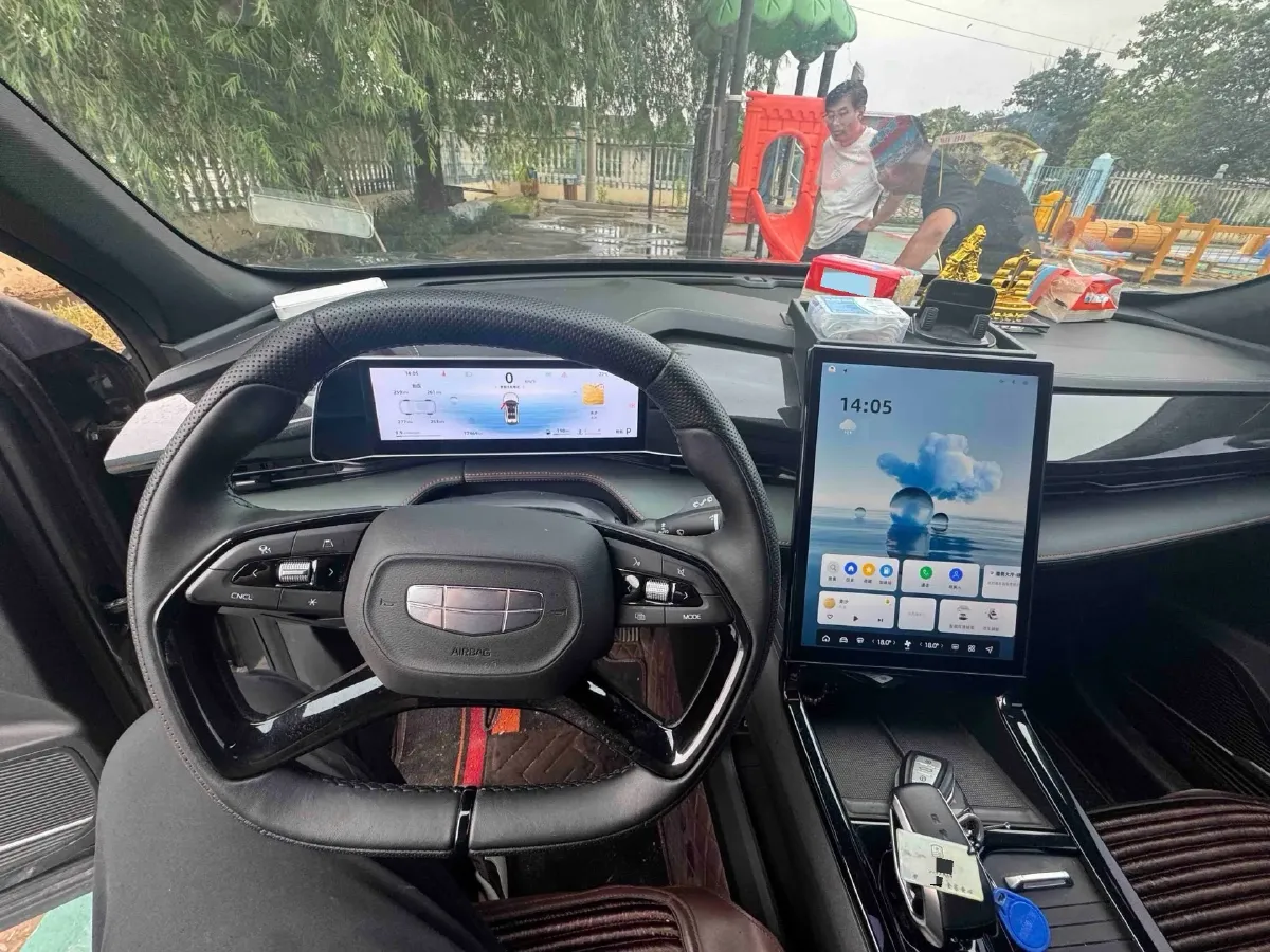 2024 Geely Azkarra 1.5T 181HP L4 7DCT,autocango,china used car exporter,china ev exporter,chinese used car exporter,chinese used ev exporter