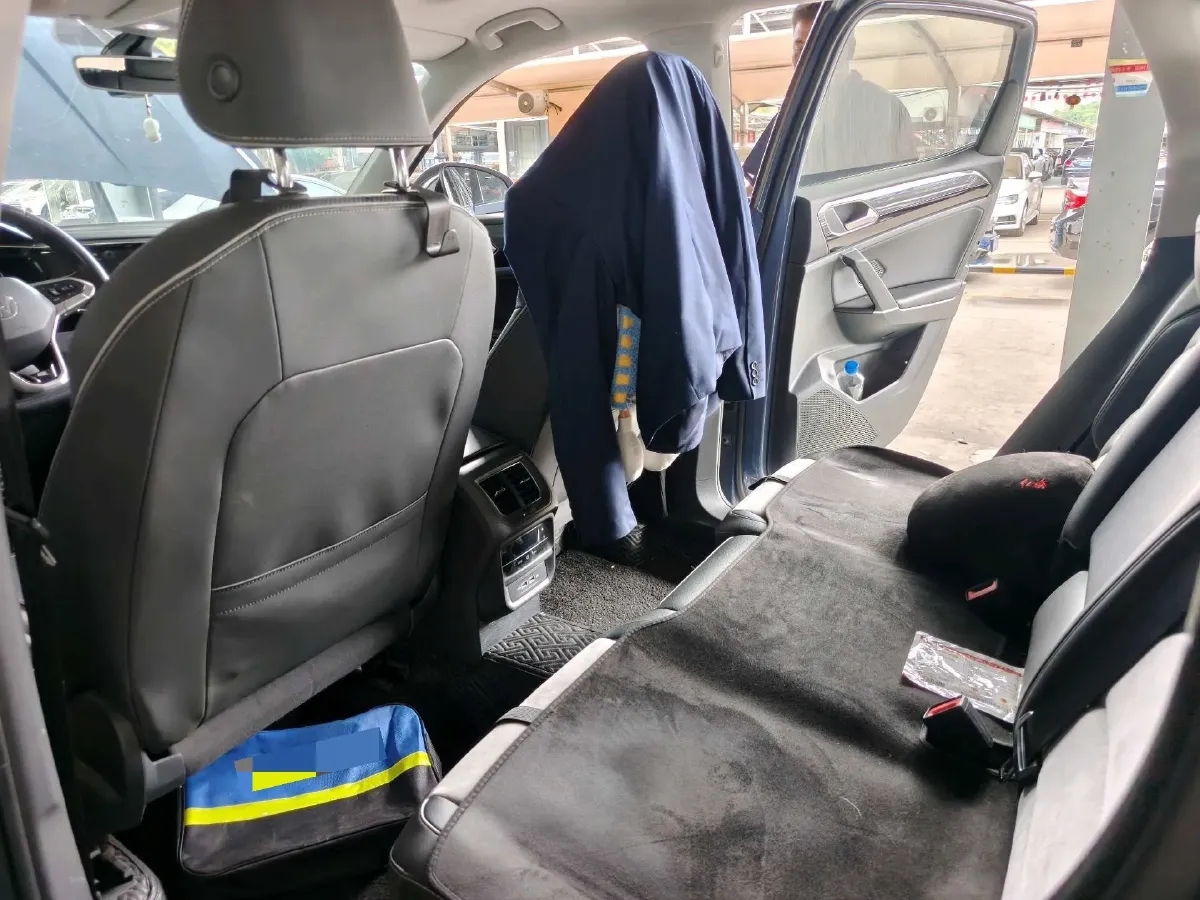 2020 Volkswagen Tayron X 2.0T 186HP L4 7DCT,autocango,china used car exporter,china ev exporter,chinese used car exporter,chinese used ev exporter