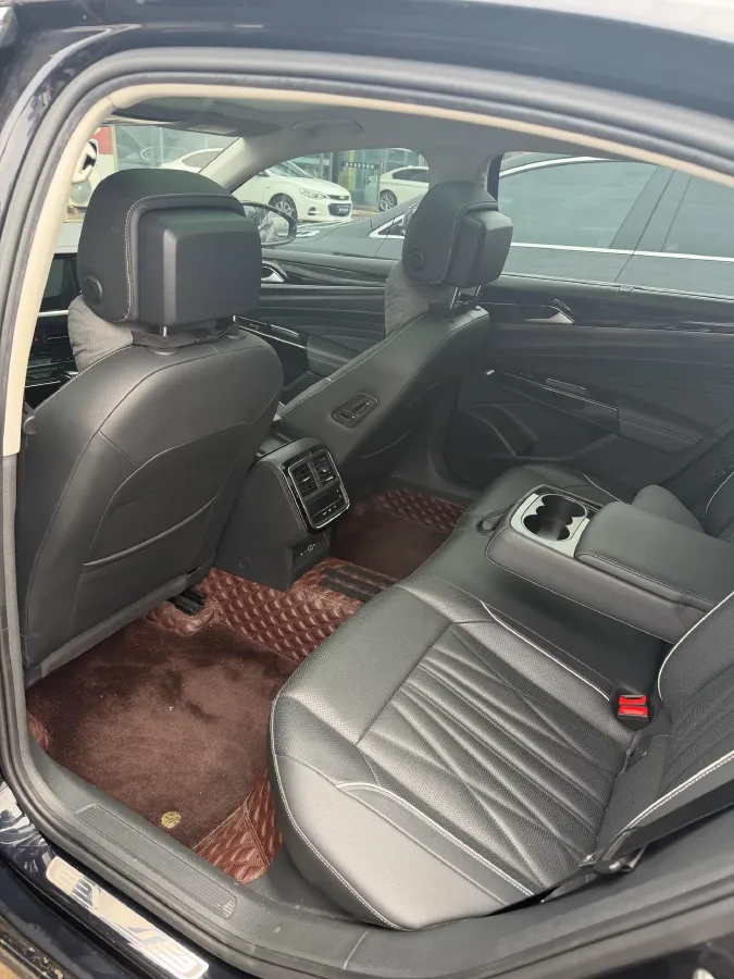 2022 Xpeng P7 BEV 60.2KWH,autocango,china used car exporter,china ev exporter,chinese used car exporter,chinese used ev exporter