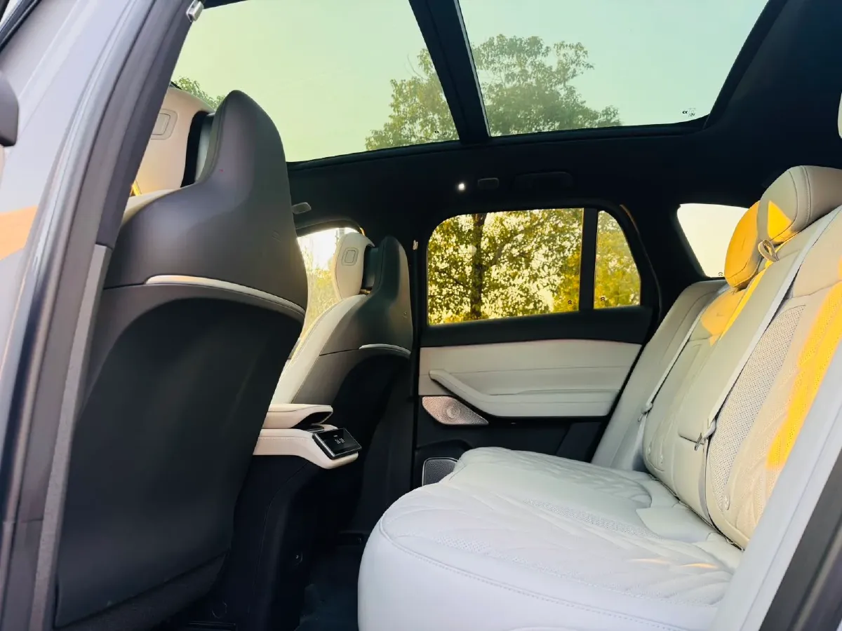 2025 NIO ES6 BEV,autocango,china used car exporter,china ev exporter,chinese used car exporter,chinese used ev exporter