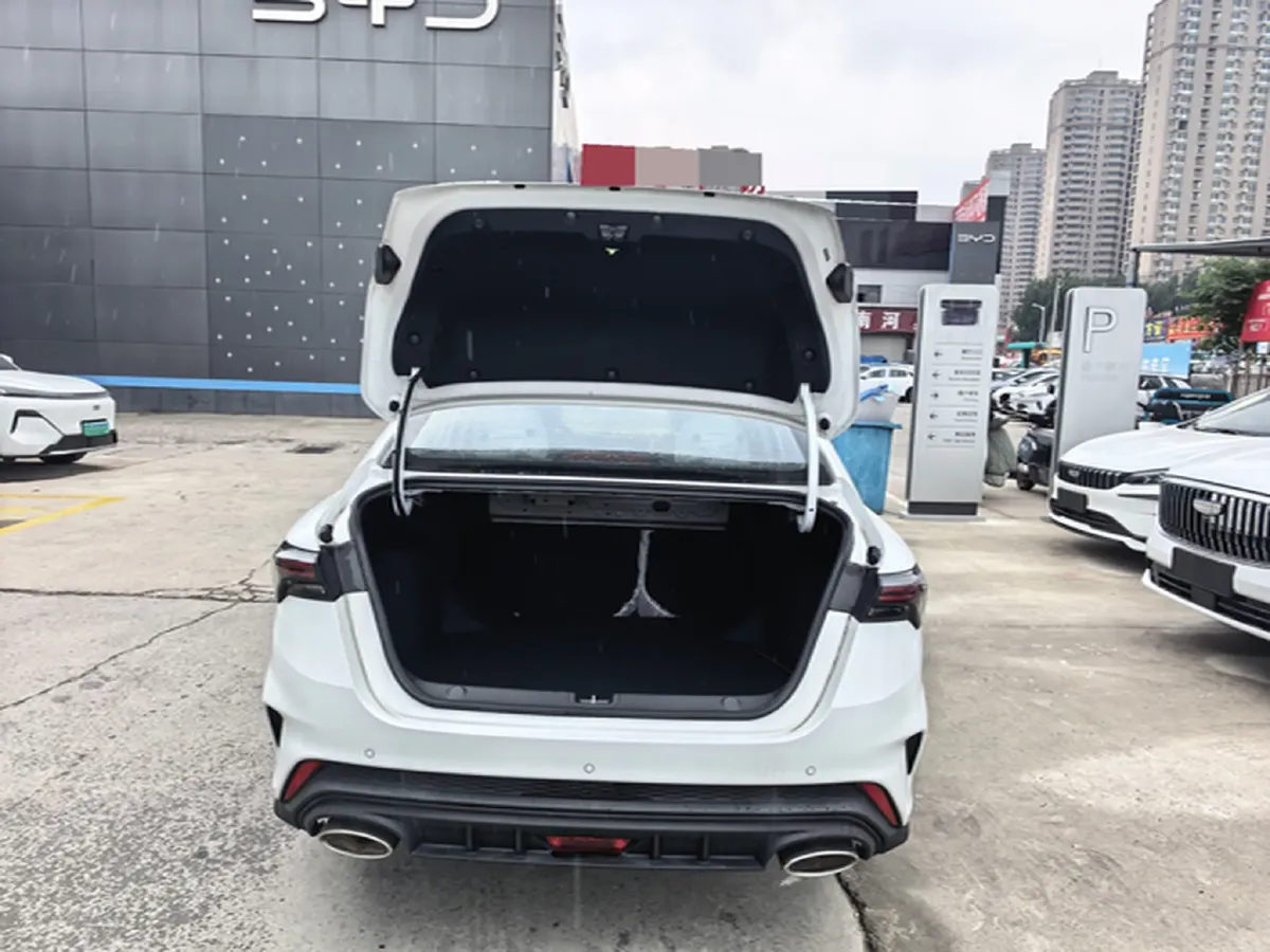 2024 Geely Binray 1.5T 181HP L4 7DCT,autocango,china used car exporter,china ev exporter,chinese used car exporter,chinese used ev exporter