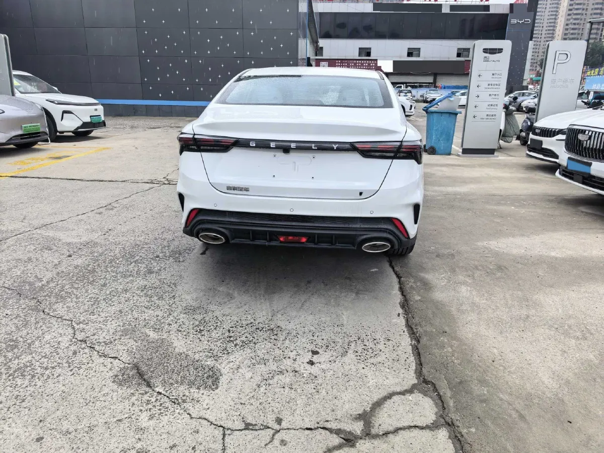 2024 Geely Binray 1.5T 181HP L4 7DCT,autocango,china used car exporter,china ev exporter,chinese used car exporter,chinese used ev exporter
