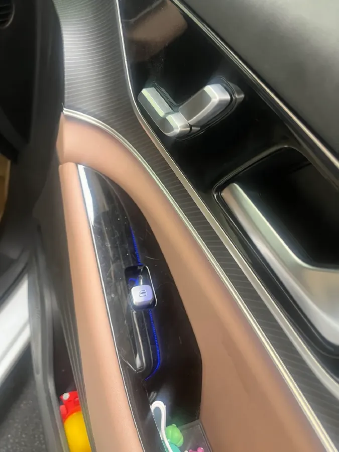 2024 Chery Tiggo8L 2.0T 254HP L4 8AT,autocango,china used car exporter,china ev exporter,chinese used car exporter,chinese used ev exporter