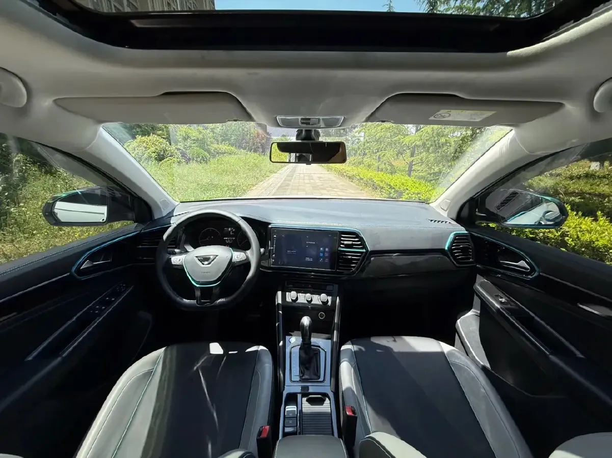 2023 Jetta VS5 1.4T 150HP L4 6AT,autocango,china used car exporter,china ev exporter,chinese used car exporter,chinese used ev exporter