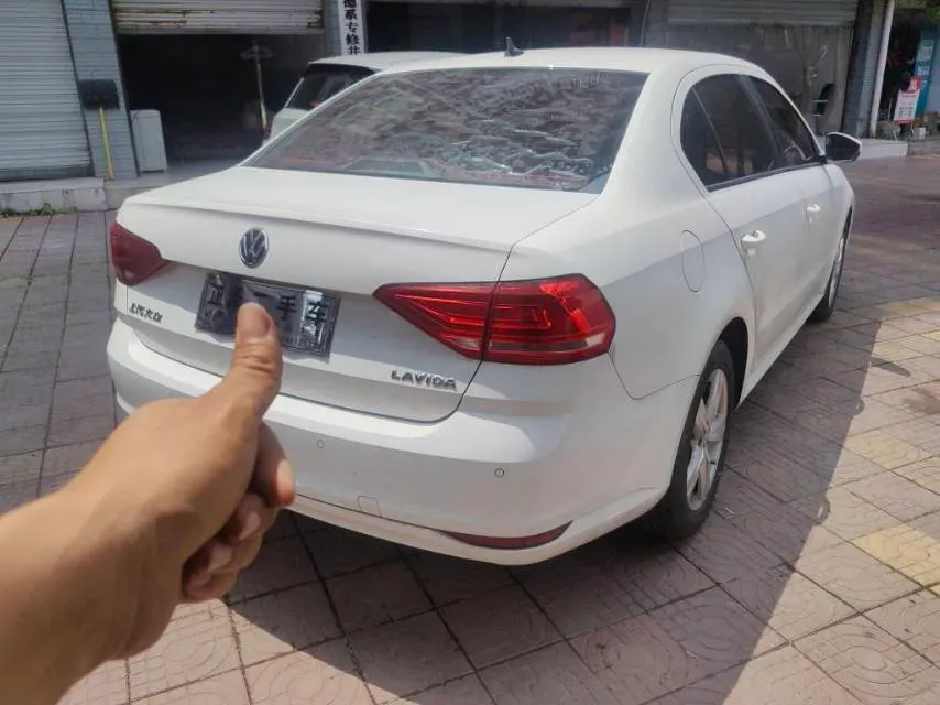 2017 Volkswagen Lavida 1.6L 110HP L4 6AT,autocango,china used car exporter,china ev exporter,chinese used car exporter,chinese used ev exporter