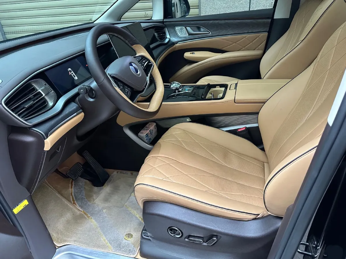 2024 Denza D9 1.5T 139HP L4 E-CVT PHEV 40KWH,autocango,china used car exporter,china ev exporter,chinese used car exporter,chinese used ev exporter