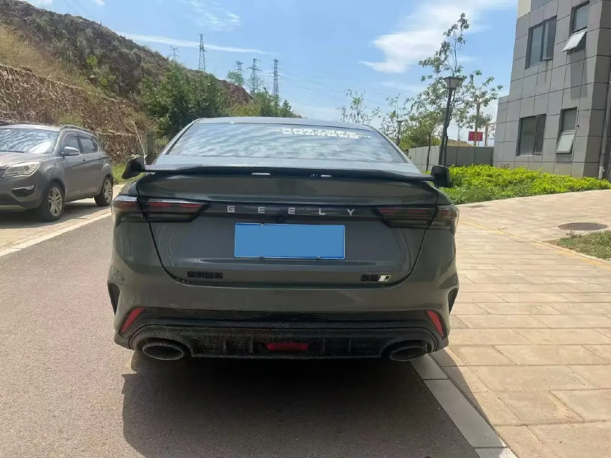 2022 Geely Binray 1.5T 181HP L4 7DCT,autocango,china used car exporter,china ev exporter,chinese used car exporter,chinese used ev exporter