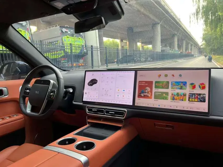 2023 Li L7 Range Extended 154HP REEV 40.9KWH,autocango,china used car exporter,china ev exporter,chinese used car exporter,chinese used ev exporter
