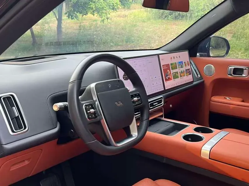 2023 Li L7 Range Extended 154HP REEV 40.9KWH,autocango,china used car exporter,china ev exporter,chinese used car exporter,chinese used ev exporter