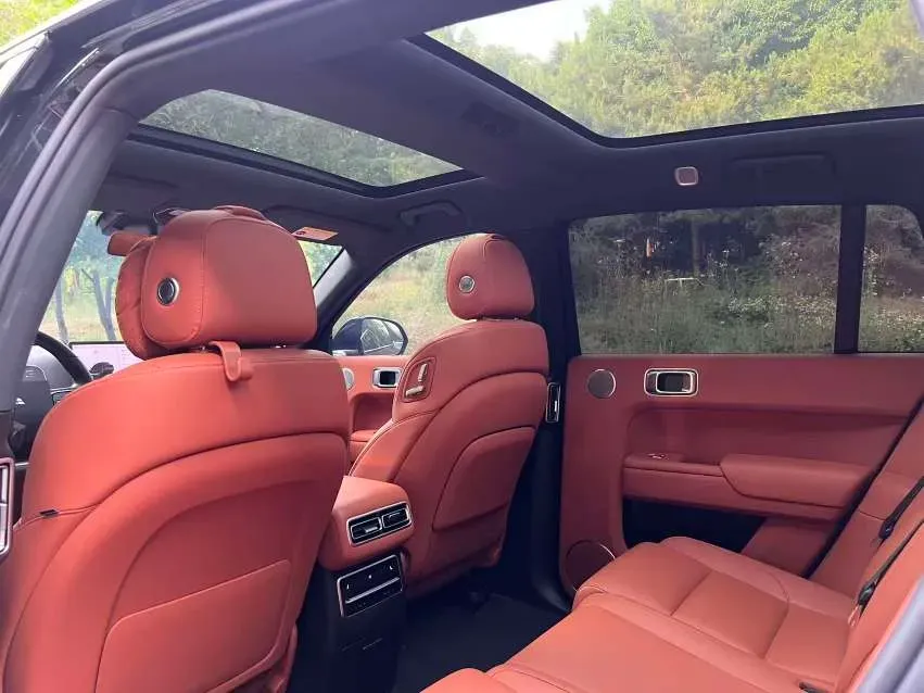 2023 Li L7 Range Extended 154HP REEV 40.9KWH,autocango,china used car exporter,china ev exporter,chinese used car exporter,chinese used ev exporter