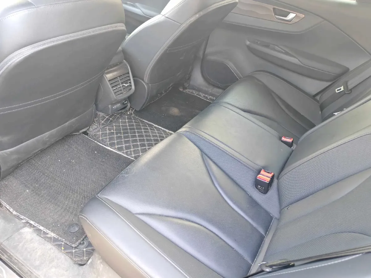 2022 HongQi E-QM5 BEV 54KWH,autocango,china used car exporter,china ev exporter,chinese used car exporter,chinese used ev exporter