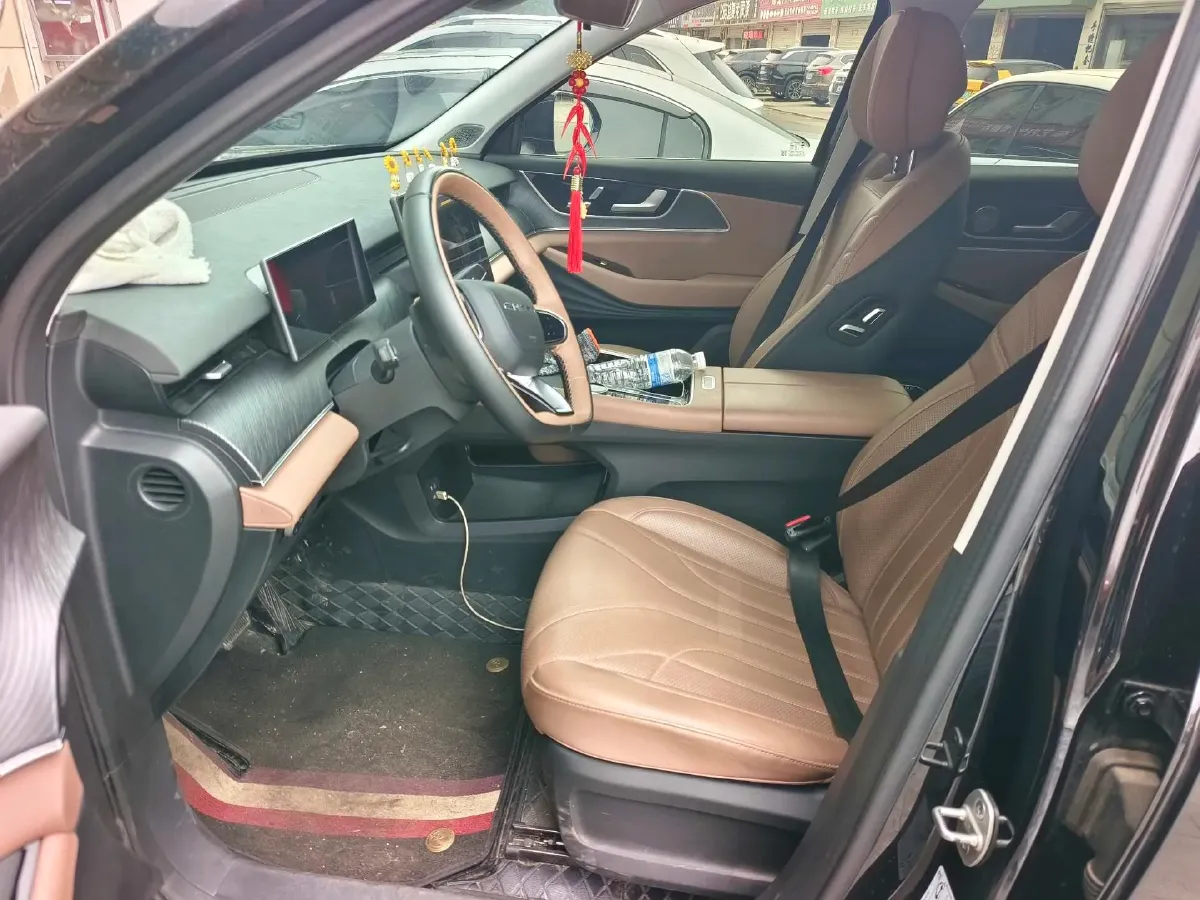 2024 Chery Tiggo8L 2.0T 254HP L4 8AT,autocango,china used car exporter,china ev exporter,chinese used car exporter,chinese used ev exporter