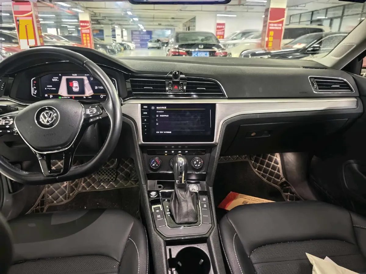 2021 Volkswagen Lamando 1.4T 150HP L4 7DCT,autocango,china used car exporter,china ev exporter,chinese used car exporter,chinese used ev exporter