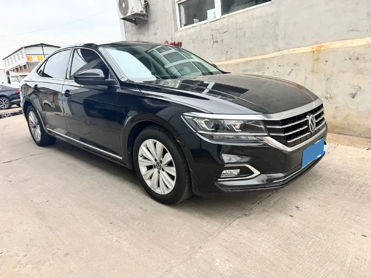 2020 Volkswagen Passat 2.0T 186HP L4 7DCT,autocango,china used car exporter,china ev exporter,chinese used car exporter,chinese used ev exporter