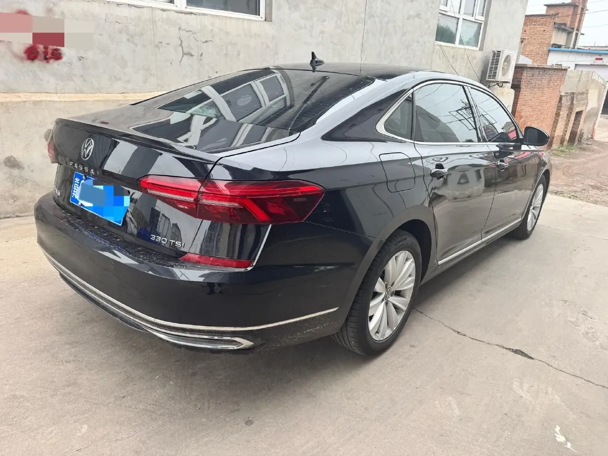 2020 Volkswagen Passat 2.0T 186HP L4 7DCT,autocango,china used car exporter,china ev exporter,chinese used car exporter,chinese used ev exporter