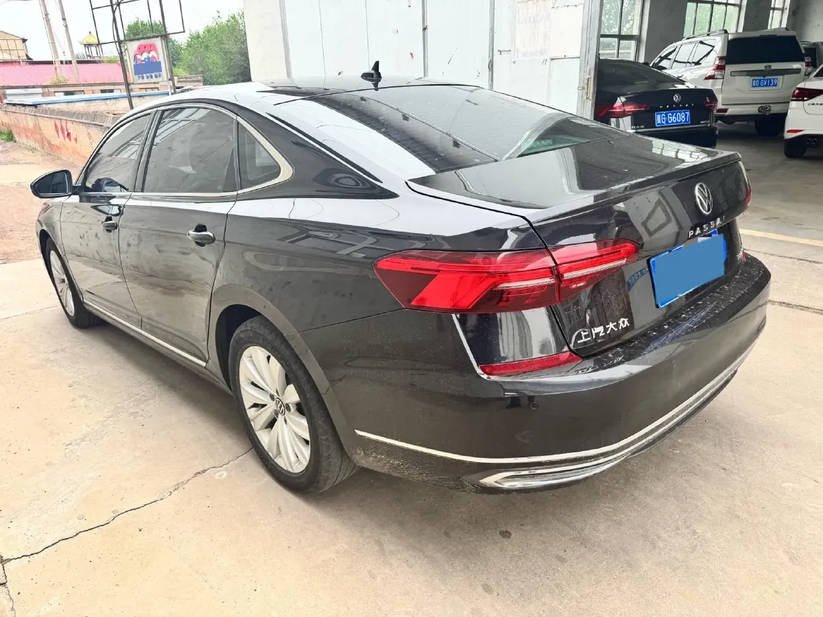2020 Volkswagen Passat 2.0T 186HP L4 7DCT,autocango,china used car exporter,china ev exporter,chinese used car exporter,chinese used ev exporter