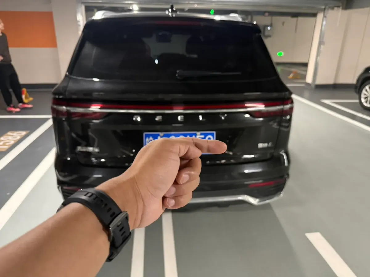 2021 Geely Monjaro 2.0T 218HP L4 7DCT,autocango,china used car exporter,china ev exporter,chinese used car exporter,chinese used ev exporter