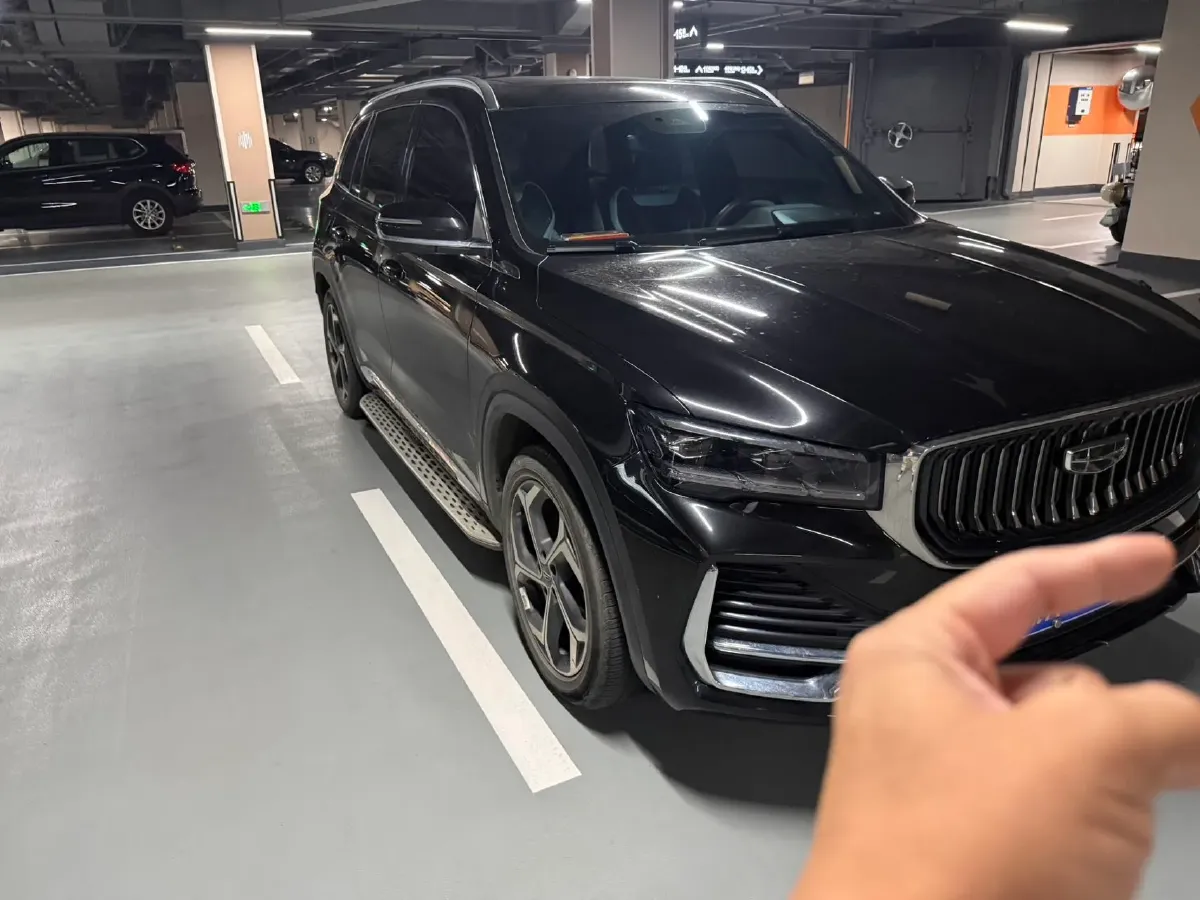 2021 Geely Monjaro 2.0T 218HP L4 7DCT,autocango,china used car exporter,china ev exporter,chinese used car exporter,chinese used ev exporter