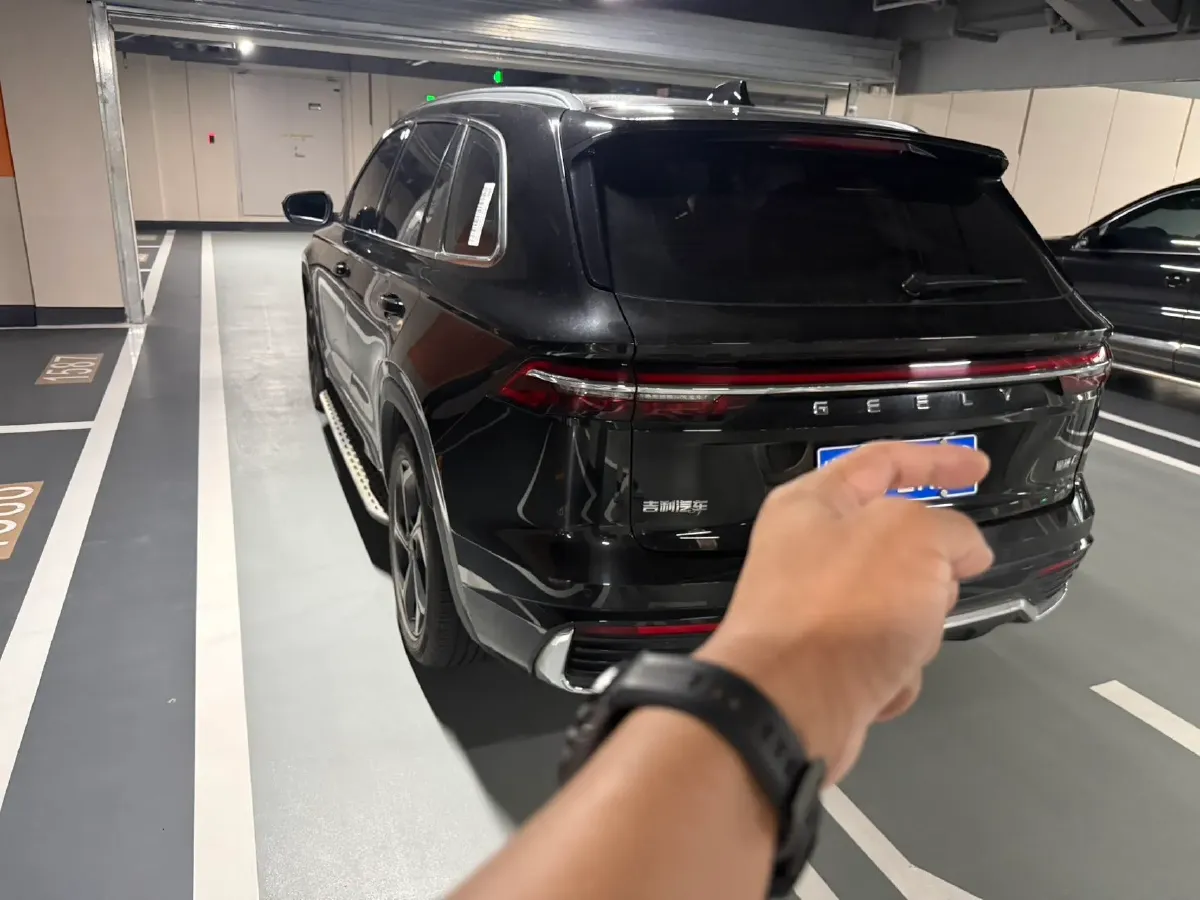 2021 Geely Monjaro 2.0T 218HP L4 7DCT,autocango,china used car exporter,china ev exporter,chinese used car exporter,chinese used ev exporter
