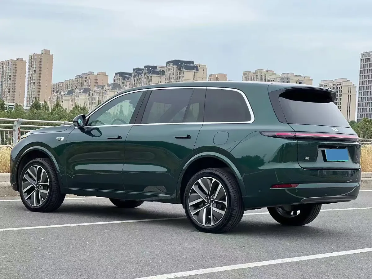 2022 Li L9 Range Extended 154HP REEV 42.6KWH,autocango,china used car exporter,china ev exporter,chinese used car exporter,chinese used ev exporter