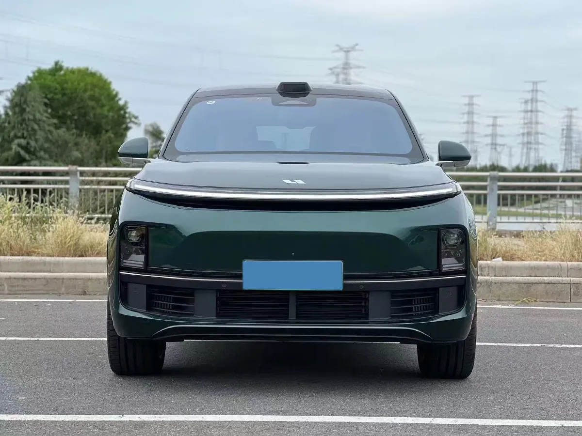 2022 Li L9 Range Extended 154HP REEV 42.6KWH,autocango,china used car exporter,china ev exporter,chinese used car exporter,chinese used ev exporter