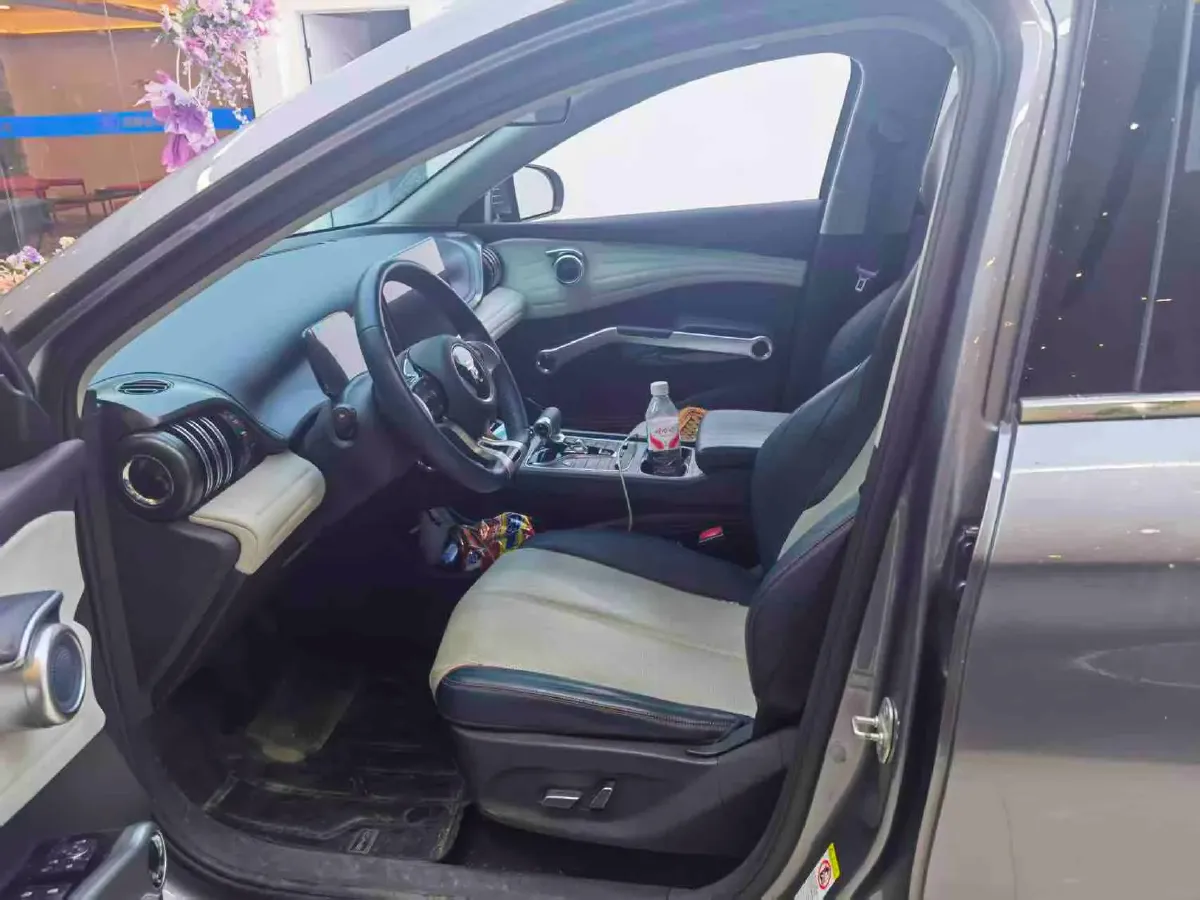 2022 Roewe RX5 MAX 1.5T 181HP L4 6AT,autocango,china used car exporter,china ev exporter,chinese used car exporter,chinese used ev exporter
