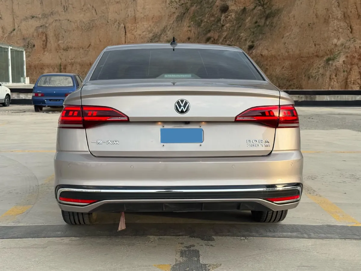 2023 Volkswagen Bora 1.4T 150HP L4 7DCT,autocango,china used car exporter,china ev exporter,chinese used car exporter,chinese used ev exporter