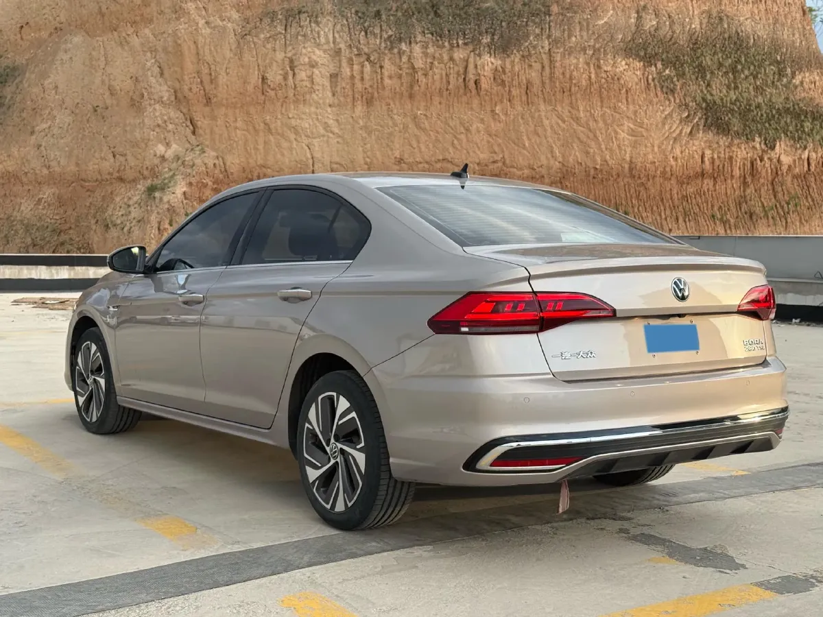 2023 Volkswagen Bora 1.4T 150HP L4 7DCT,autocango,china used car exporter,china ev exporter,chinese used car exporter,chinese used ev exporter