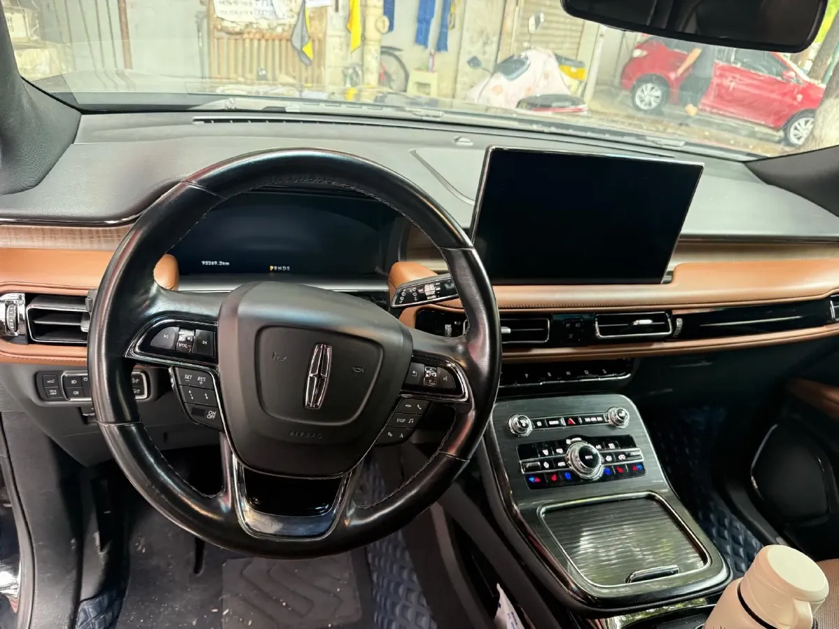 2021 Lincoln Nautilus 2.0T 245HP L4 8AT,autocango,china used car exporter,china ev exporter,chinese used car exporter,chinese used ev exporter