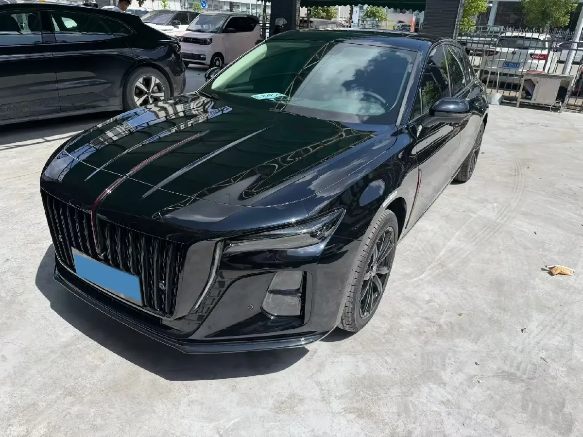 2025 HongQi H5 1.5T 169HP L4 7DCT,autocango,china used car exporter,china ev exporter,chinese used car exporter,chinese used ev exporter