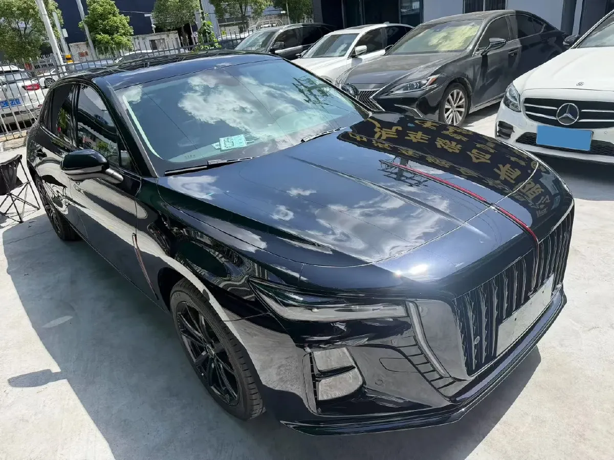 2025 HongQi H5 1.5T 169HP L4 7DCT,autocango,china used car exporter,china ev exporter,chinese used car exporter,chinese used ev exporter