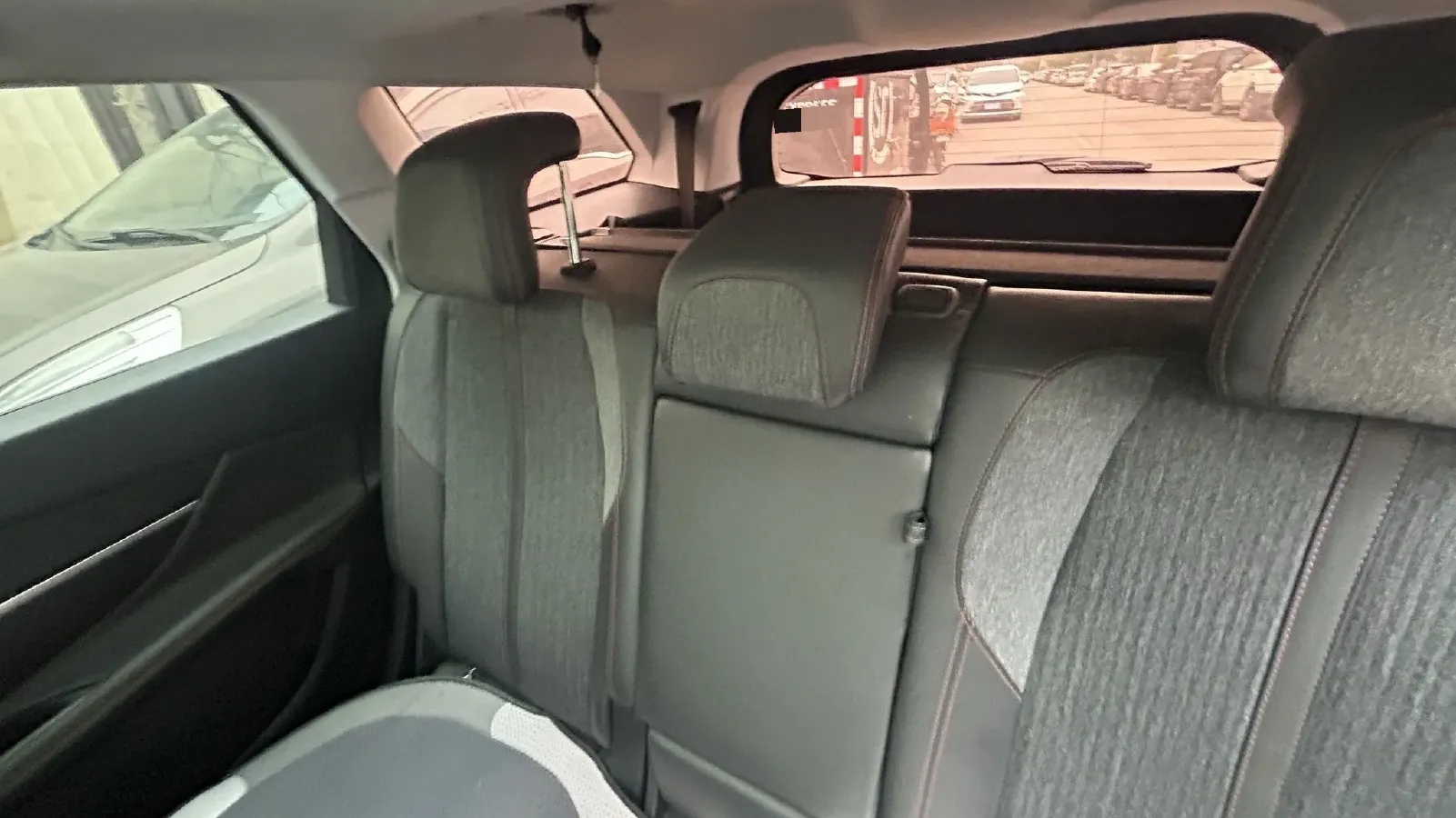 2017 Peugeot 5008 1.8T 204HP L4 6AT,autocango,china used car exporter,china ev exporter,chinese used car exporter,chinese used ev exporter