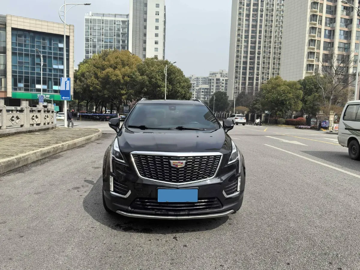 2021 Cadillac XT5 2.0T 237HP L4 9AT,autocango,china used car exporter,china ev exporter,chinese used car exporter,chinese used ev exporter