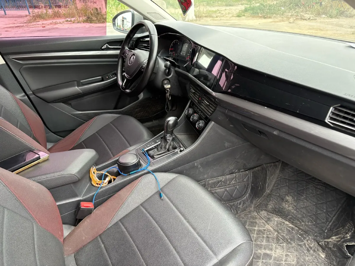 2019 Bestune T77 1.2T 143HP L4 7DCT,autocango,china used car exporter,china ev exporter,chinese used car exporter,chinese used ev exporter