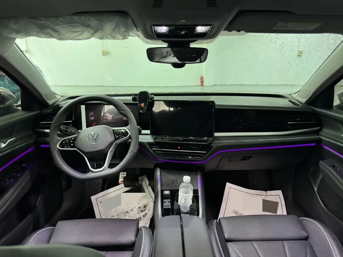 2026 Volkswagen Passat 2.0T 220HP L4 7DCT,autocango,china used car exporter,china ev exporter,chinese used car exporter,chinese used ev exporter