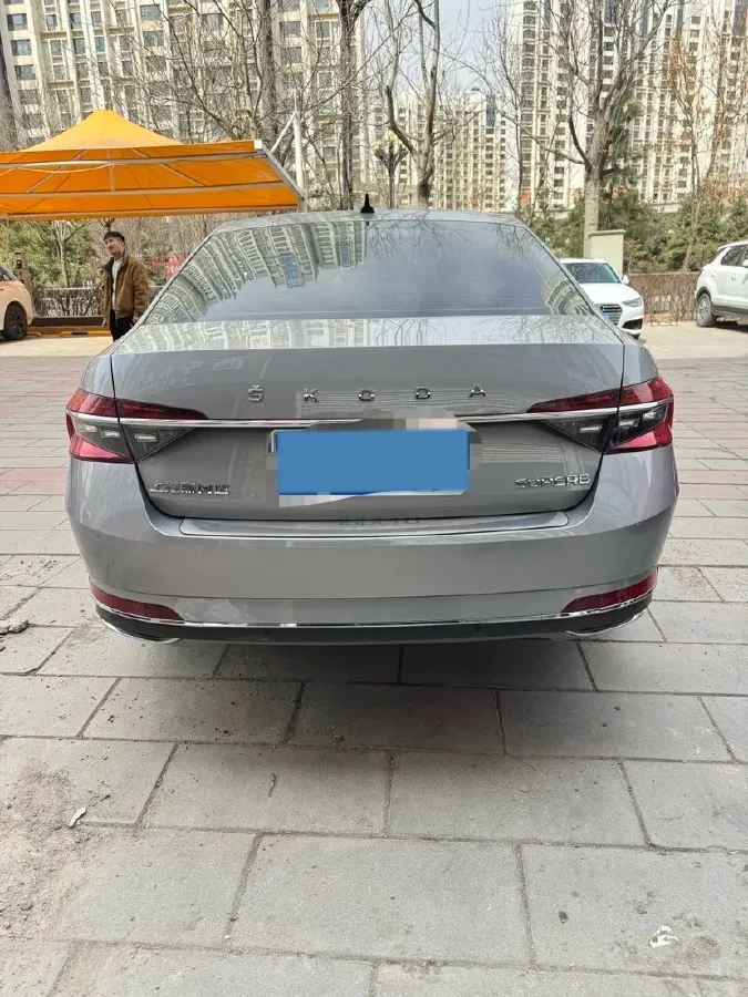 2023 Skoda Superb 1.4T 150HP L4 7DCT,autocango,china used car exporter,china ev exporter,chinese used car exporter,chinese used ev exporter