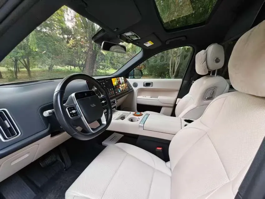 2024 Li L9 Range Extended 154HP REEV 52.3KWH,autocango,china used car exporter,china ev exporter,chinese used car exporter,chinese used ev exporter