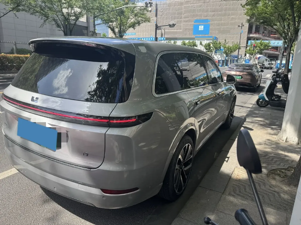 2022 Li L9 Range Extended 154HP REEV 42.6KWH,autocango,china used car exporter,china ev exporter,chinese used car exporter,chinese used ev exporter