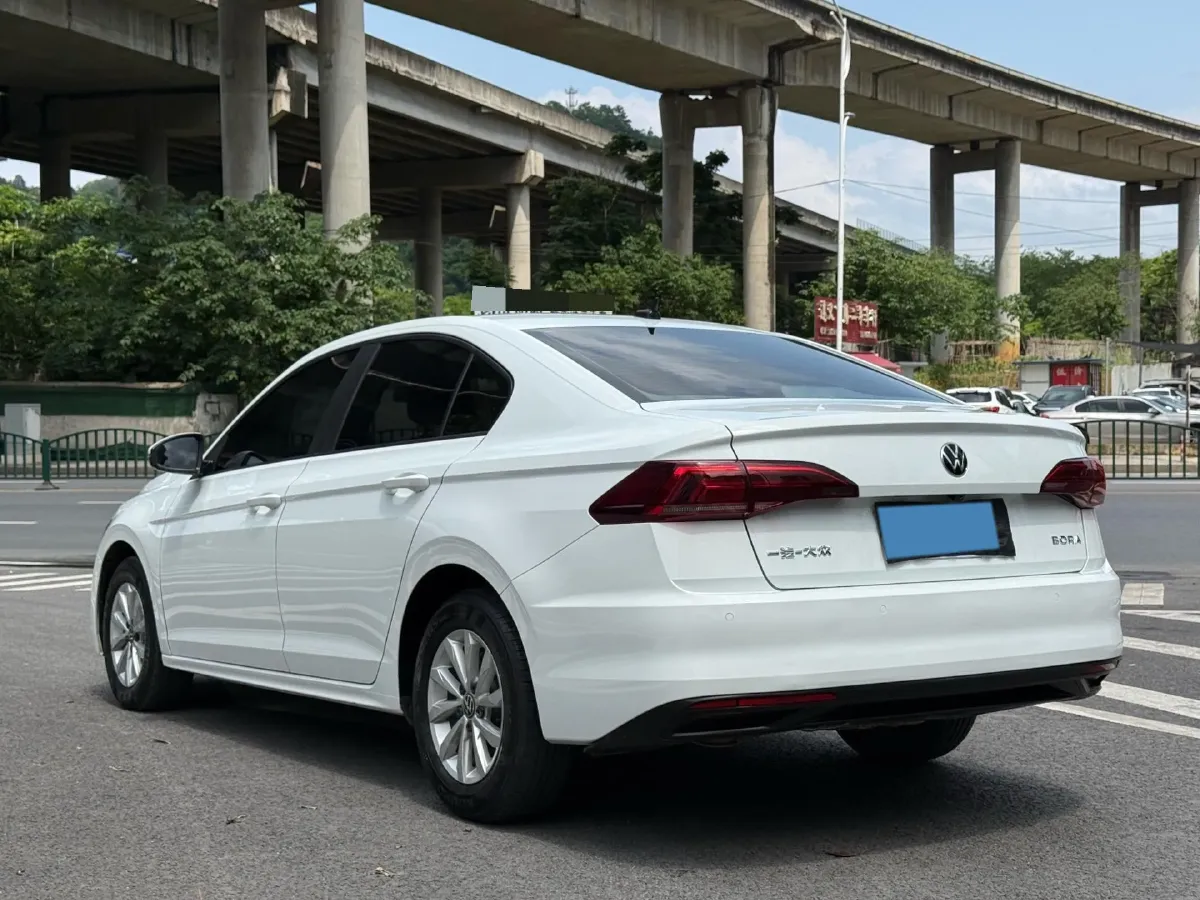 2021 Volkswagen Bora 1.5L 113HP L4 6AT,autocango,china used car exporter,china ev exporter,chinese used car exporter,chinese used ev exporter