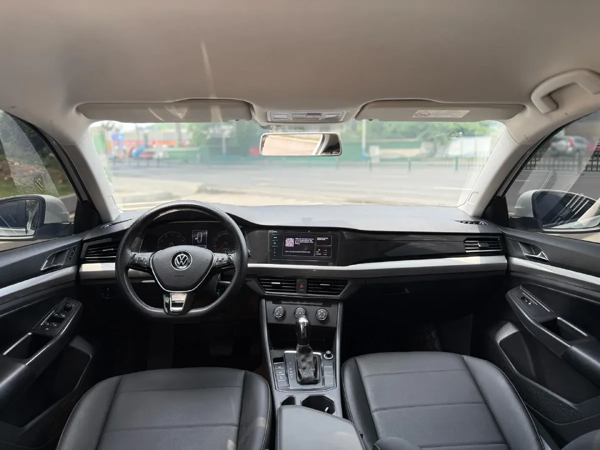 2021 Volkswagen Bora 1.5L 113HP L4 6AT,autocango,china used car exporter,china ev exporter,chinese used car exporter,chinese used ev exporter
