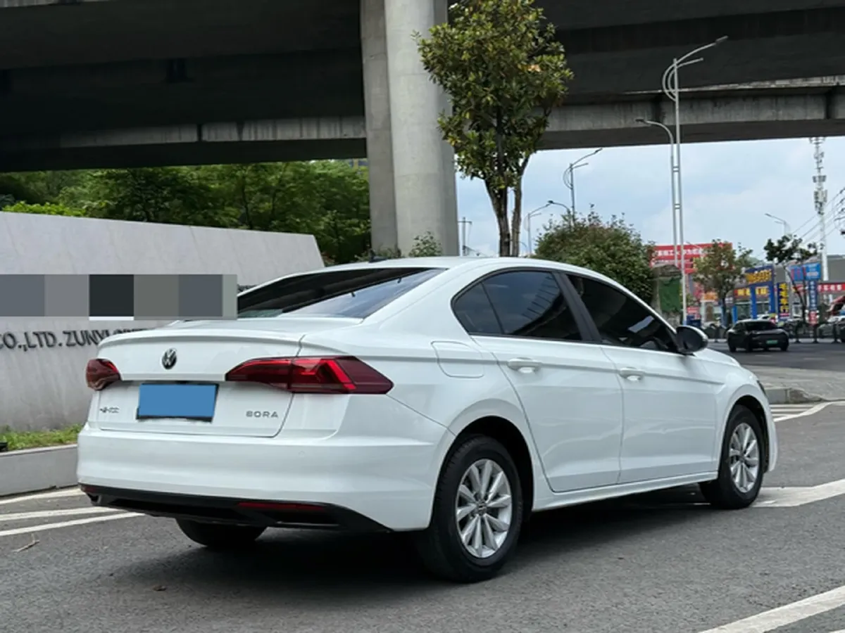 2021 Volkswagen Bora 1.5L 113HP L4 6AT,autocango,china used car exporter,china ev exporter,chinese used car exporter,chinese used ev exporter