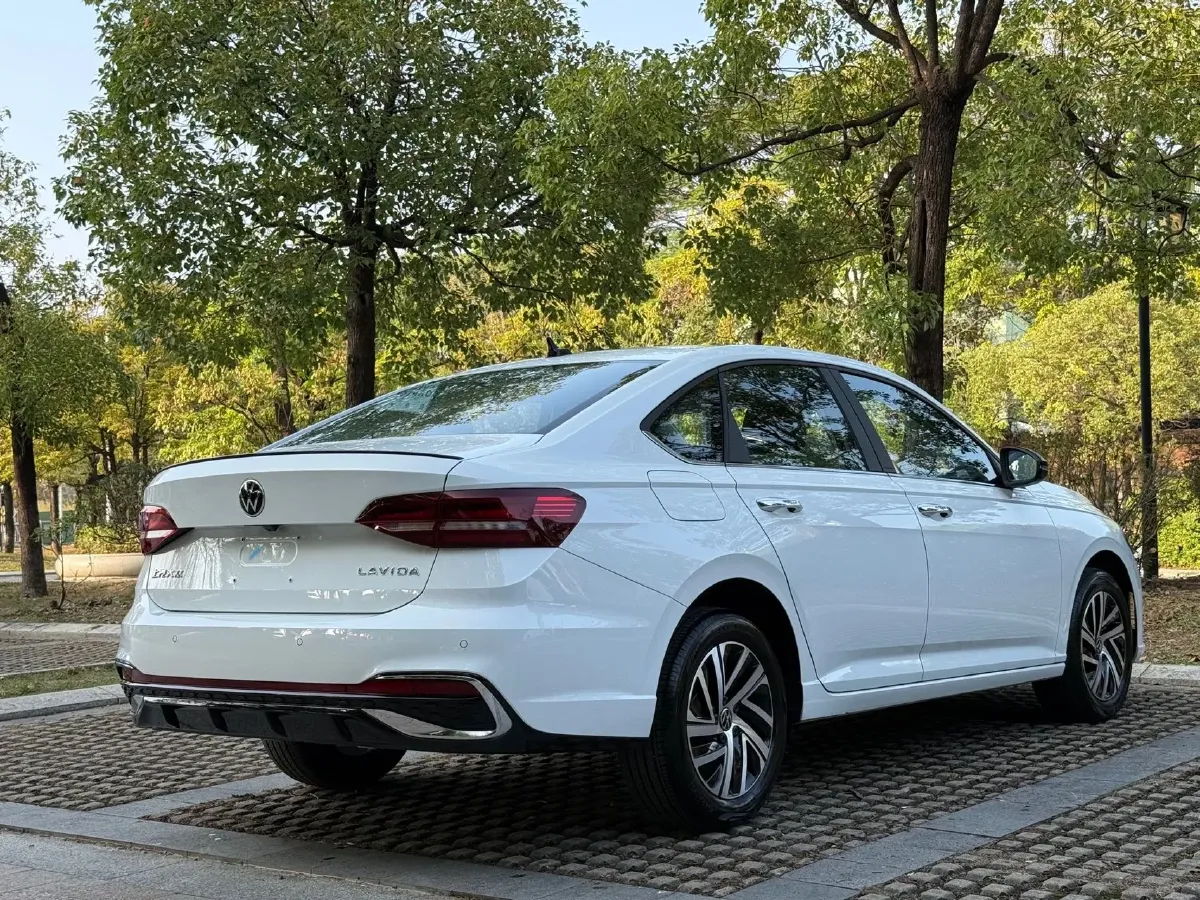 2024 Volkswagen Lavida 1.5T 160HP L4 7DCT,autocango,china used car exporter,china ev exporter,chinese used car exporter,chinese used ev exporter