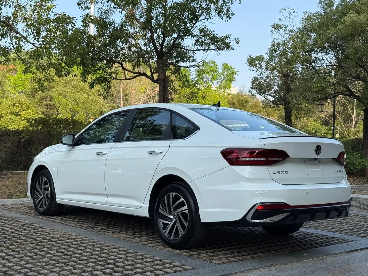2024 Volkswagen Lavida 1.5T 160HP L4 7DCT,autocango,china used car exporter,china ev exporter,chinese used car exporter,chinese used ev exporter
