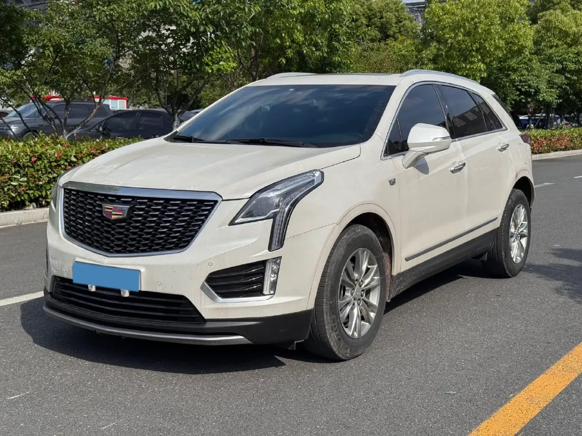 2022 Cadillac XT5 2.0T 237HP L4 9AT,autocango,china used car exporter,china ev exporter,chinese used car exporter,chinese used ev exporter