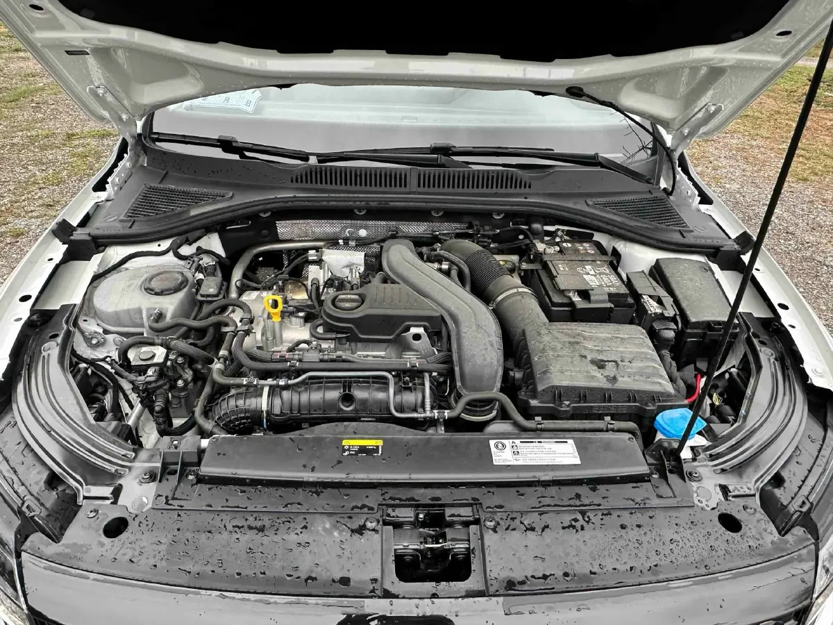 2024 Volkswagen Lavida 1.5T 160HP L4 7DCT,autocango,china used car exporter,china ev exporter,chinese used car exporter,chinese used ev exporter