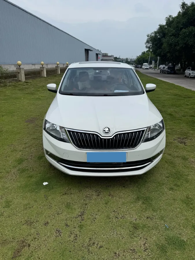 2019 Chery Tiggo 5x 1.5L 116HP L4 5MT,autocango,china used car exporter,china ev exporter,chinese used car exporter,chinese used ev exporter