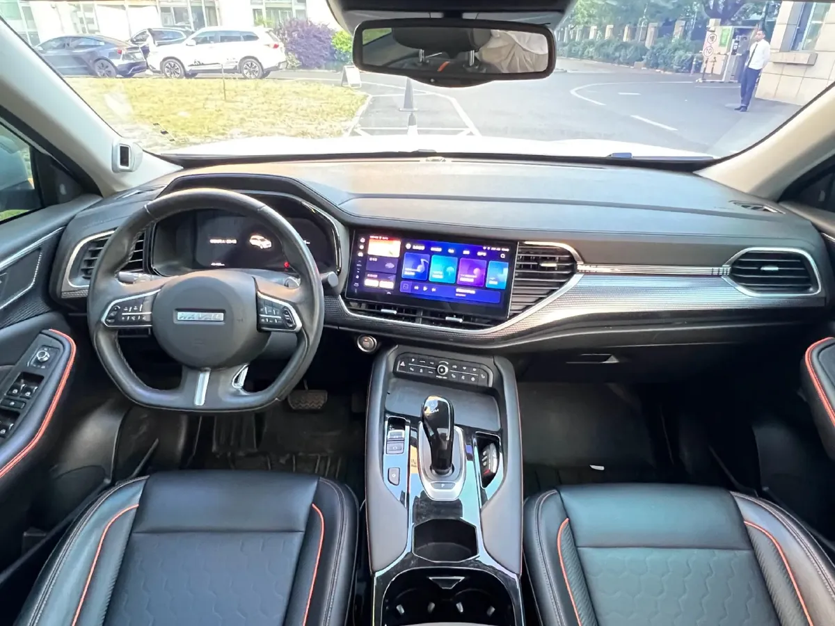 2020 ChangAn CS75 Plus 2.0T 233HP L4 8AT,autocango,china used car exporter,china ev exporter,chinese used car exporter,chinese used ev exporter