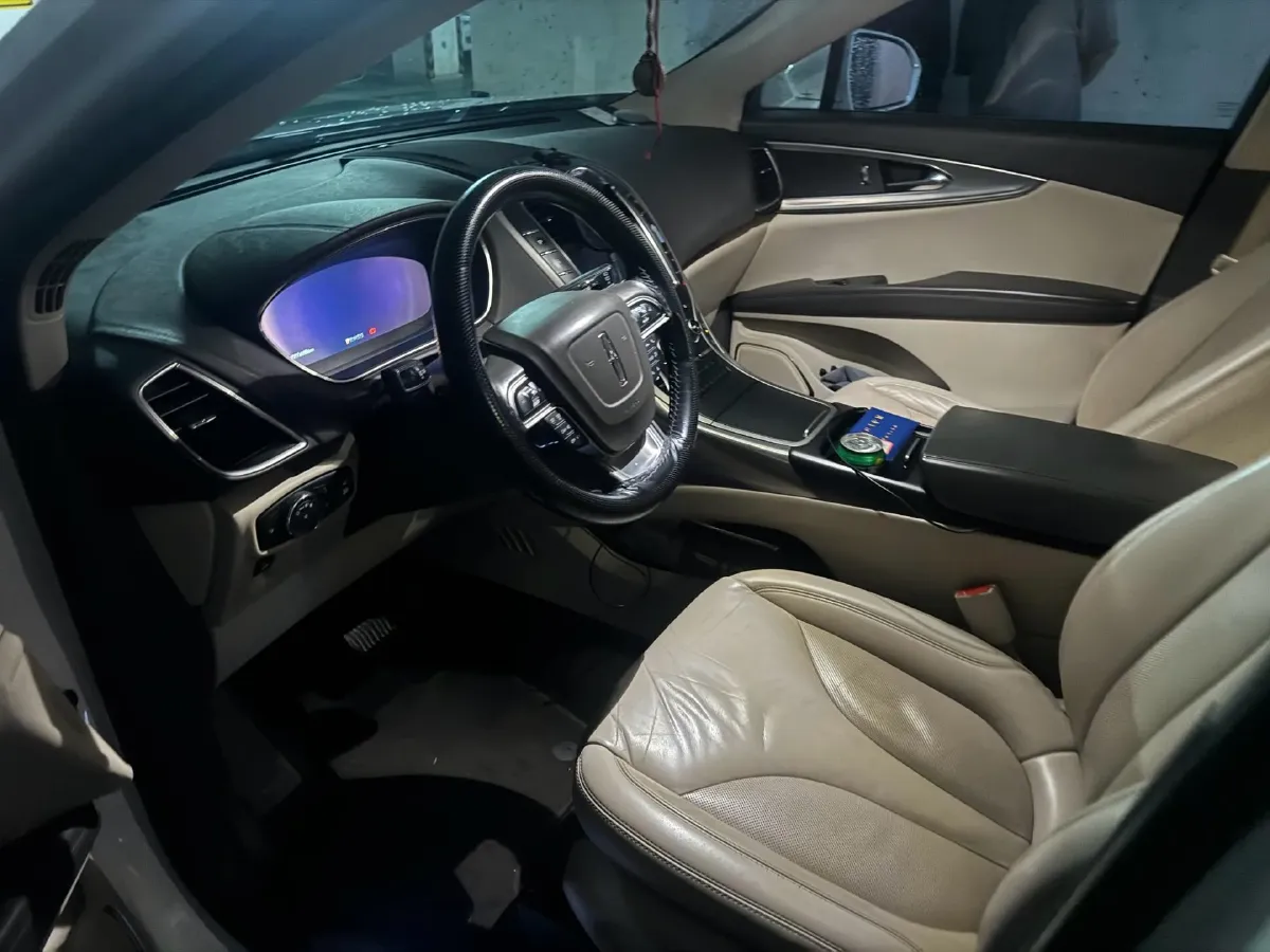 2019 Lincoln Nautilus 2.0T 224HP L4 8AT,autocango,china used car exporter,china ev exporter,chinese used car exporter,chinese used ev exporter